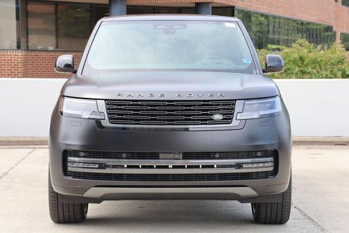 Obsidian Black SV Bespoke Ultra Metallic Satin 2026 Land Rover Range Rover P530 SE 7 Seat