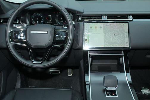 2026 Land Rover Range Rover Velar P400 Dynamic SE
