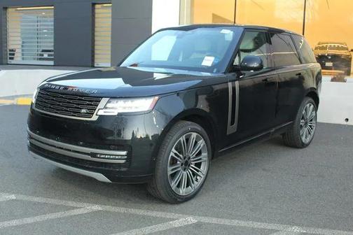 2026 Land Rover Range Rover P400 SE