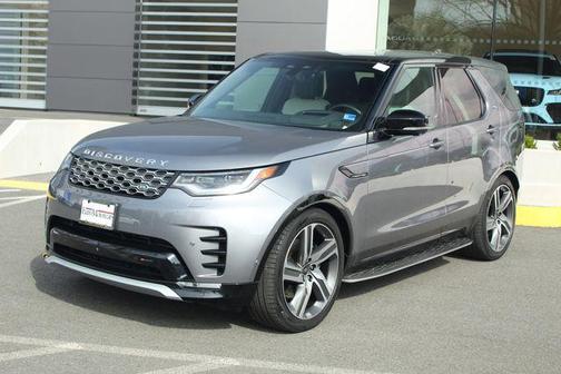 Eiger Grey Metallic 2023 Land Rover Discovery P360 Metropolitan Edition
