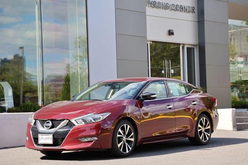 Coulis Red 2017 Nissan Maxima 3.5 SV