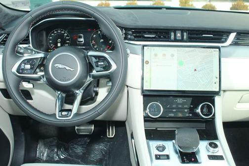 2026 Jaguar F-PACE SVR P550 AWD Automatic