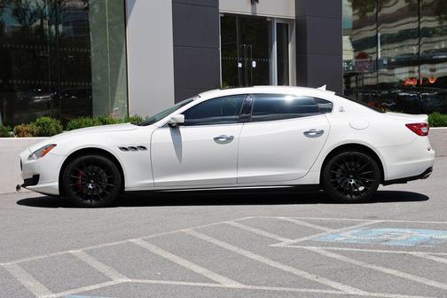 Bianco 2016 Maserati Quattroporte S Q4