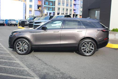 Charente Grey Prem Met 2026 Land Rover Range Rover Velar P250 SE R-Dynamic