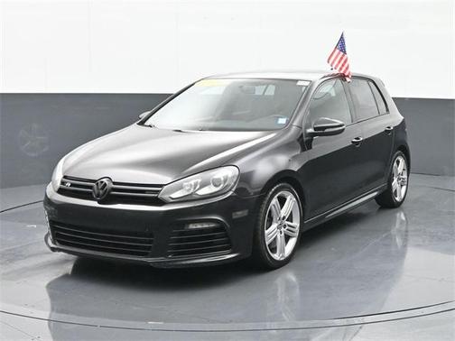 2012 Volkswagen Golf R 4-Door w/DCC & Navigation