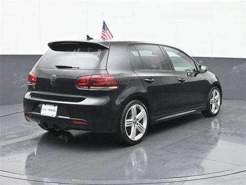 2012 Volkswagen Golf R 4-Door w/DCC & Navigation
