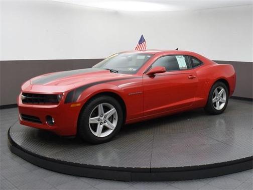 Photo 2 of 60 of 2010 Chevrolet Camaro 1LT