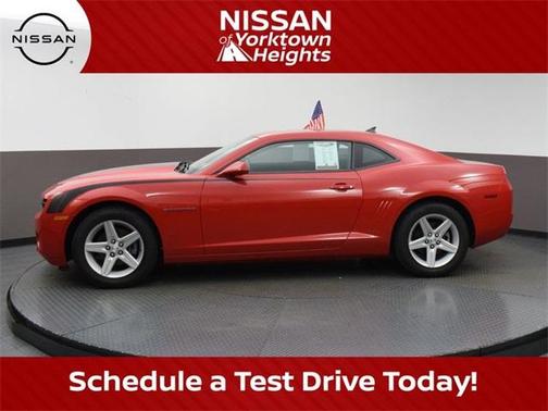 Photo 1 of 60 of 2010 Chevrolet Camaro 1LT