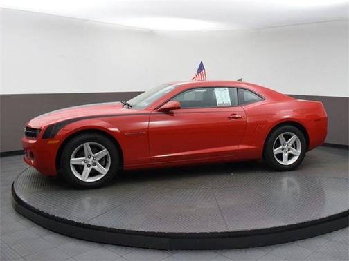 Photo 3 of 60 of 2010 Chevrolet Camaro 1LT
