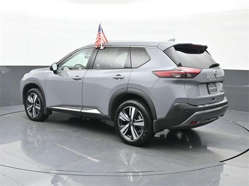 2022 Nissan Rogue SL