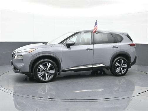 2022 Nissan Rogue SL