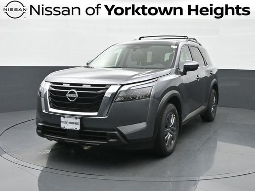 2025 Nissan Pathfinder SV 4WD