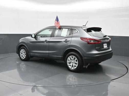 2020 Nissan Rogue Sport S