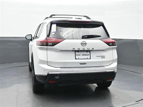 2025 Nissan Rogue Platinum