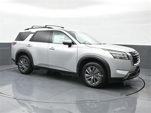 2025 Nissan Pathfinder SV 4WD