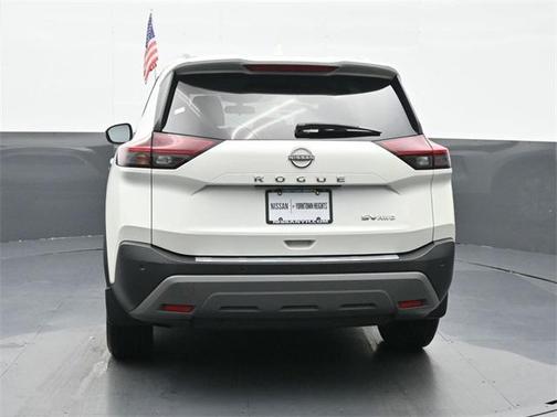 2022 Nissan Rogue SV