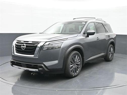 2025 Nissan Pathfinder SL 4WD