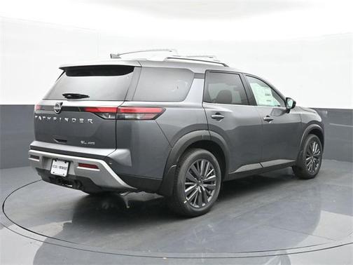 2025 Nissan Pathfinder SL 4WD