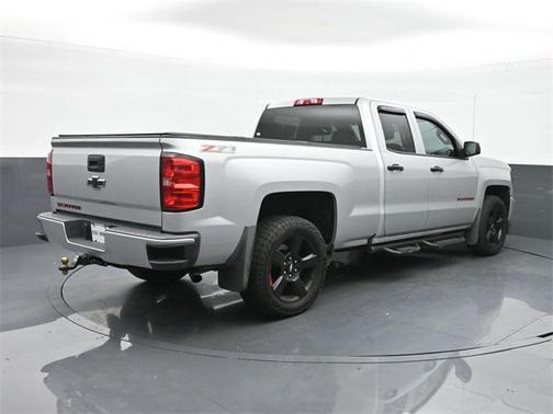 2017 Chevrolet Silverado 1500 2LT