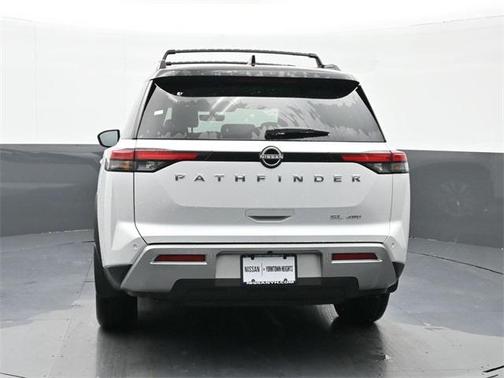 2025 Nissan Pathfinder SL 4WD
