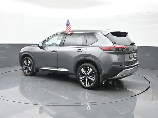 2022 Nissan Rogue Platinum