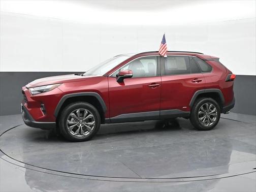 2022 Toyota RAV4 Hybrid XLE Premium
