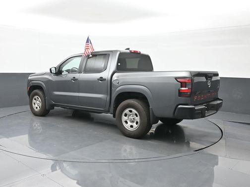2023 Nissan Frontier S