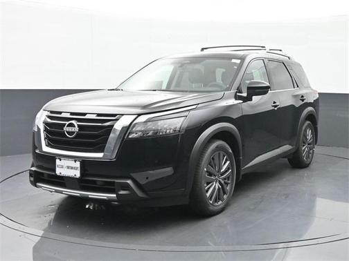 2025 Nissan Pathfinder SL 4WD