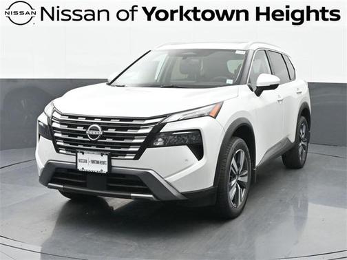 2025 Nissan Rogue SL