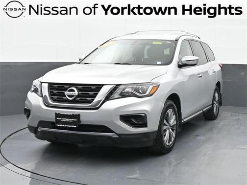 2019 Nissan Pathfinder S