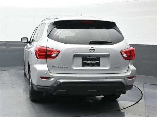 2019 Nissan Pathfinder S