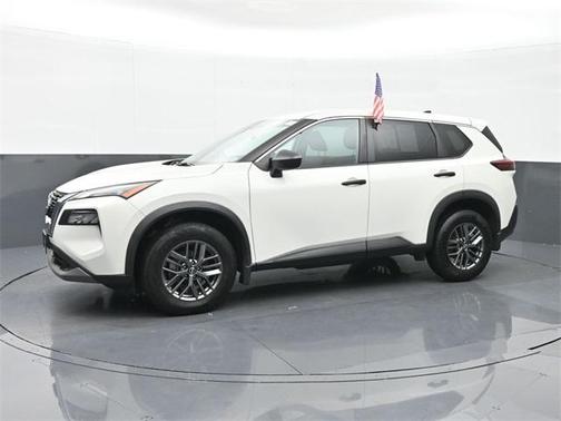 2022 Nissan Rogue S