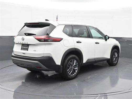2022 Nissan Rogue S