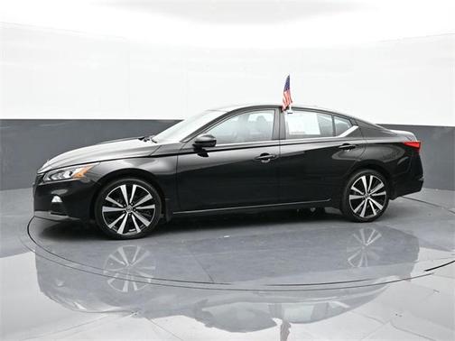 2020 Nissan Altima SR Intelligent AWD