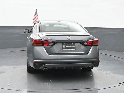 2024 Nissan Altima 2.5 SL