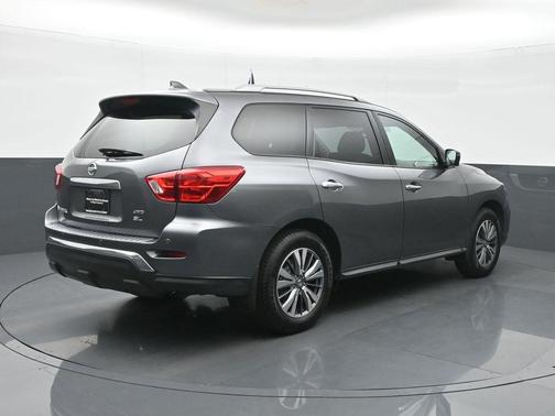 2020 Nissan Pathfinder SL 4WD