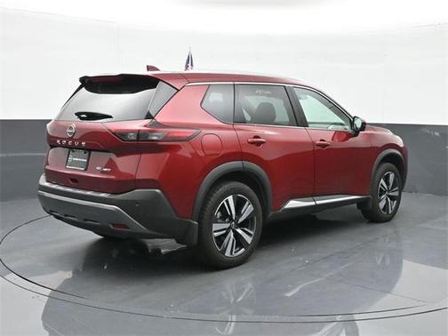 2022 Nissan Rogue SL