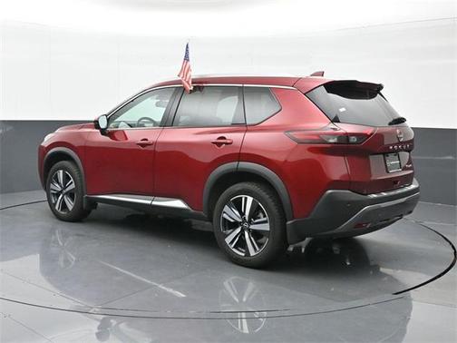 2022 Nissan Rogue SL