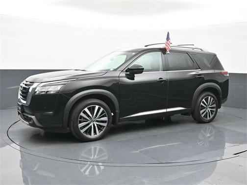 2022 Nissan Pathfinder Platinum 4WD