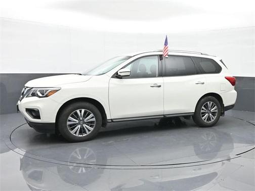 2020 Nissan Pathfinder S 4WD