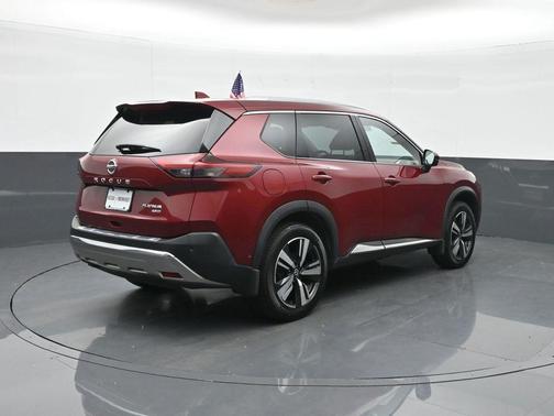 2021 Nissan Rogue Platinum