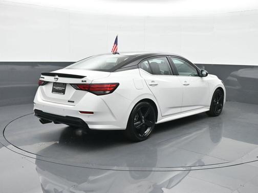 2023 Nissan Sentra SR