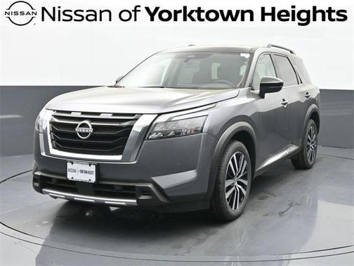 2025 Nissan Pathfinder Platinum 4WD