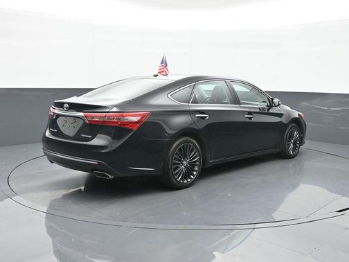 2017 Toyota Avalon Touring