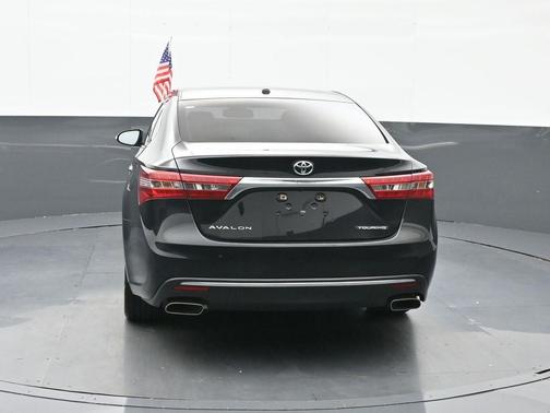 2017 Toyota Avalon Touring