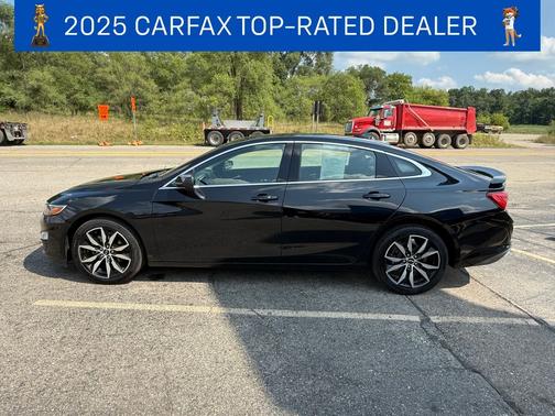 Mosaic Black Metallic 2024 Chevrolet Malibu RS