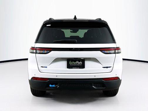 2023 Jeep Grand Cherokee 4xe Trailhawk