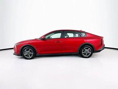 Currant Red 2025 Kia K4 LXS