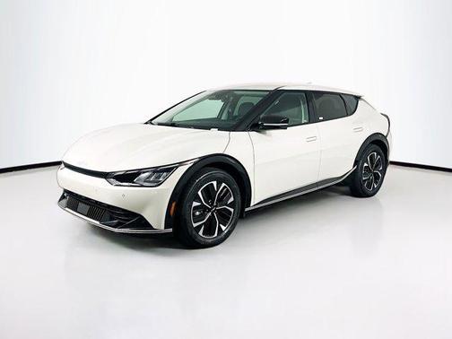 Glacier 2023 Kia EV6 Wind