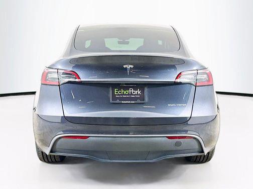 2024 Tesla Model Y Long Range Dual Motor All-Wheel Drive